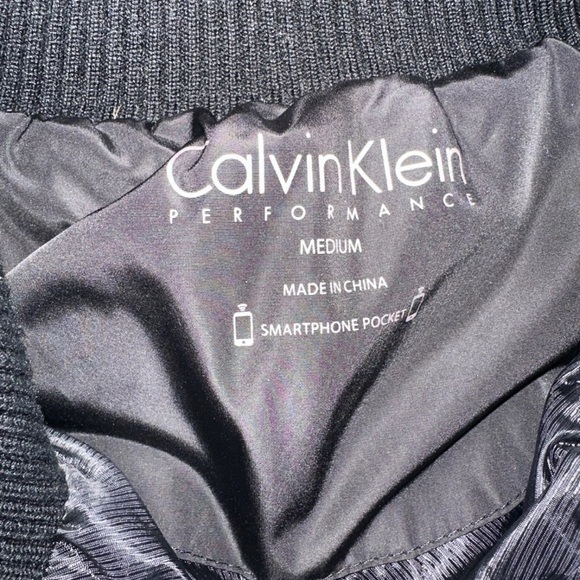 Calvin Klein Performance Womens Black Puffer Vest Size M Full Zip - Picture 7 of 10